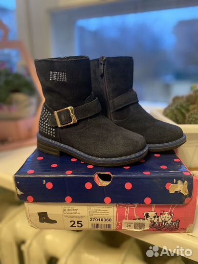 Ботинки для девочки