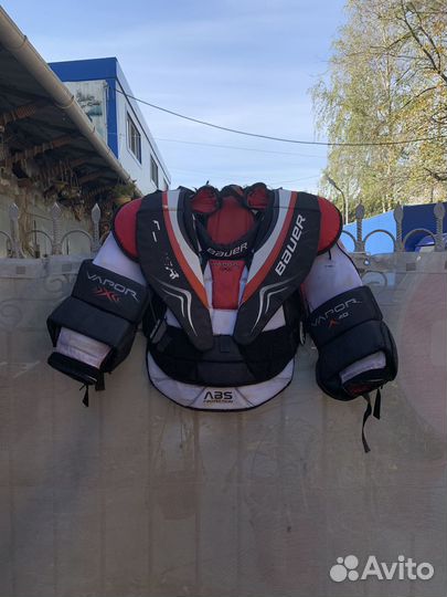 Нагрудник хоккейный