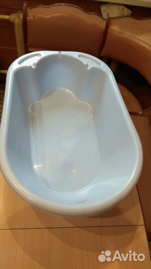 Ванночка, подставка, сиденье-стульчик, круг на шею