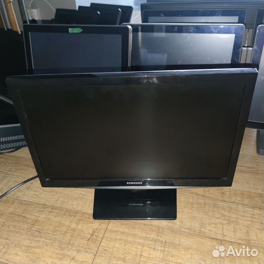 Монитор Samsung 100гц ue19h4000ak