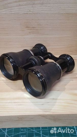 Старинный театральный бинокль