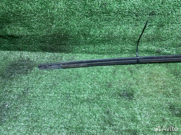 Бархотка задняя левая Hyundai Solaris