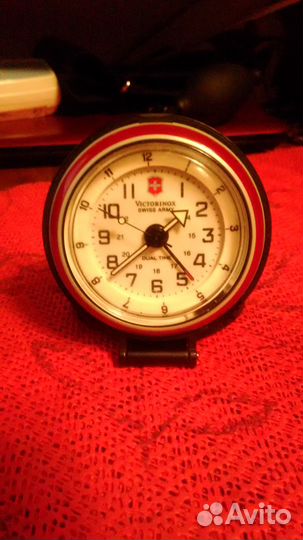 Часы victorinox
