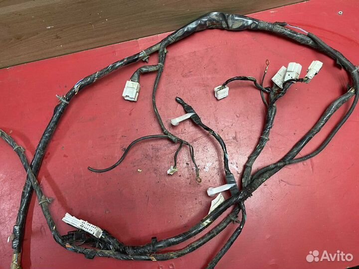 Проводка салонная 24014WF600 Nissan Liberty (M12)