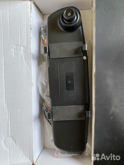 Видеорегистратор камера заднего вида