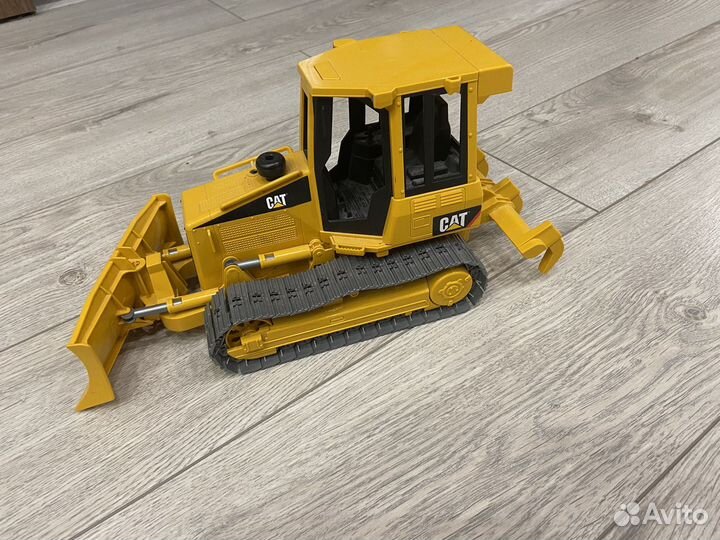 Брудер bruder экскаватор