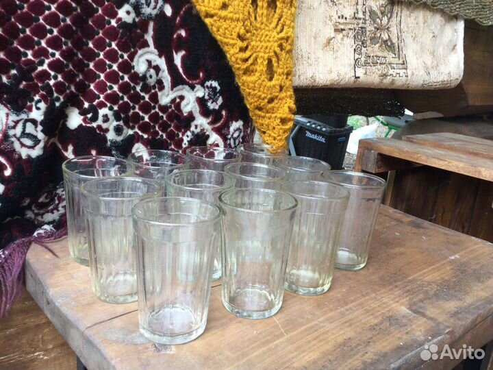 Разные советские граненые стаканы и рюмки