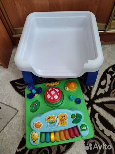 Развивающий стол Chicco. Музыкальный столик 3в1