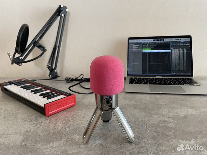 Микрофон Samson Meteor в коробке + большой набор