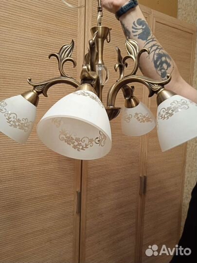 Люстра потолочная бу