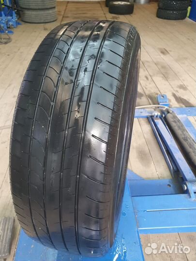 Bridgestone Dueler H/L 33A 235/55 R20 102V