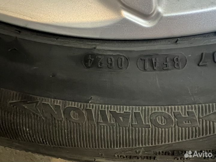 Комплект колес r20