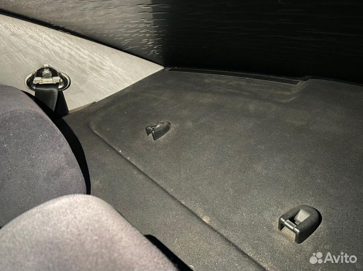 Полка задняя Volkswagen Jetta 4