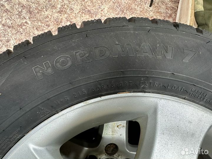 Колёса Toyota в сборе r16 215x60