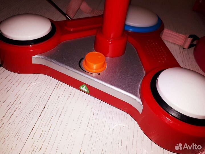 Развивающие игрушки ELC Электронная гитара микрофо