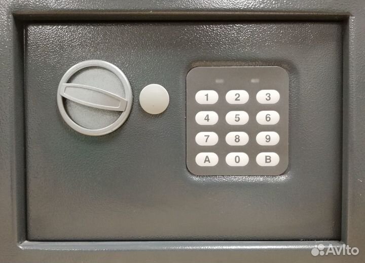 Сейф электронный Пакс Метал SFT-17 EN в наличии