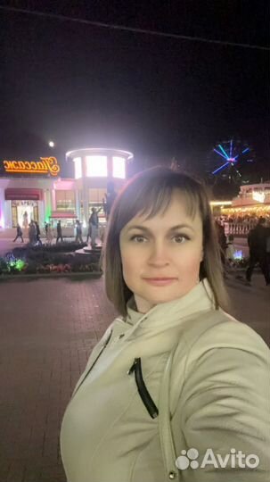 Кассир, менеджер торгового зала, кладовщик