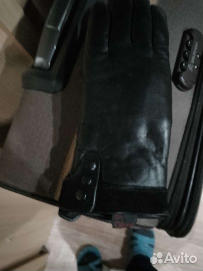 Перчатки женские кожаные новые 7,5