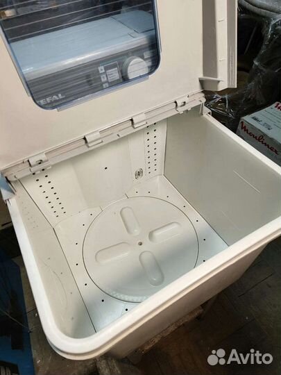 Стиральная машина с вертикальной загрузкой