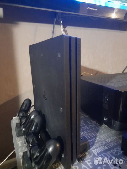 Sony playstation 4 pro 1tb