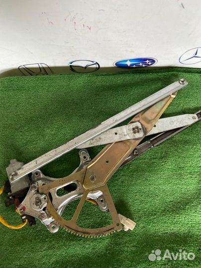 Стеклоподъемник передний левый Toyota Harrier