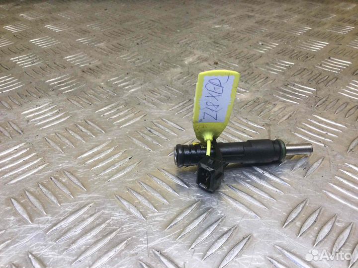 Форсунка Опель Вектра 55353806; 5817429; 93185686