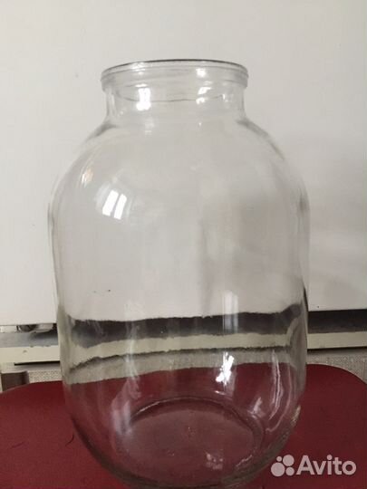 Банки трехлитровые, 3 штуки