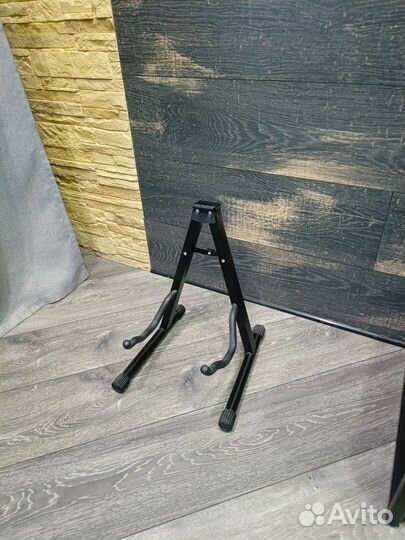 Гитара Yamaha CGS104A + подставка + тюнер + чехол