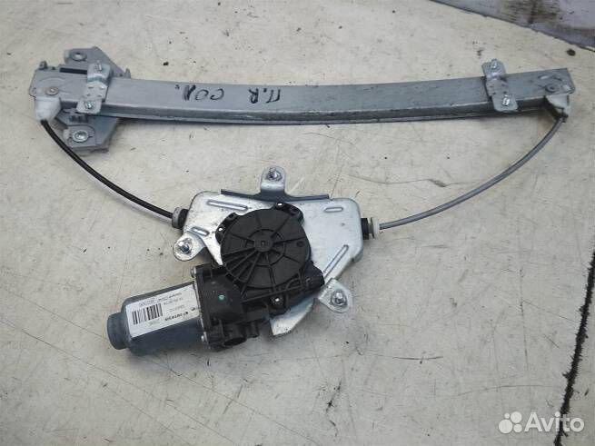 Передние стеклоподъемники Хендай Солярис