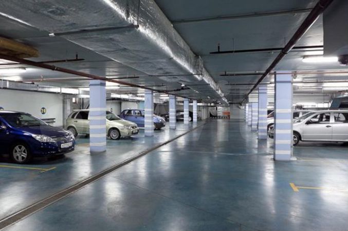 Машиноместо, 14 м²