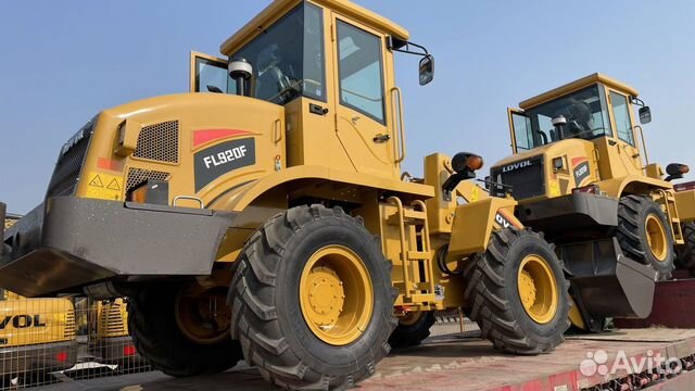 Фронтальный погрузчик Lovol FL920H, 2023