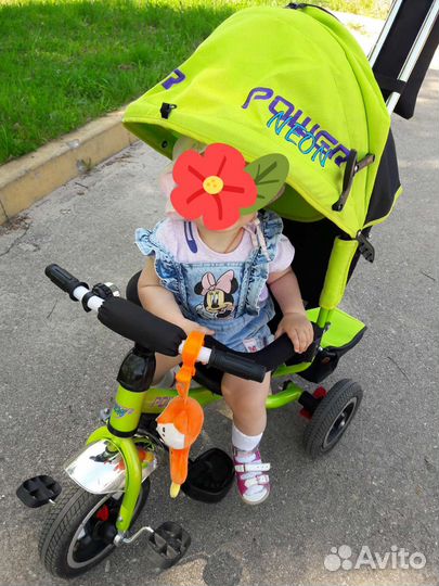 Трехколесный велосипед с родительской ручкой