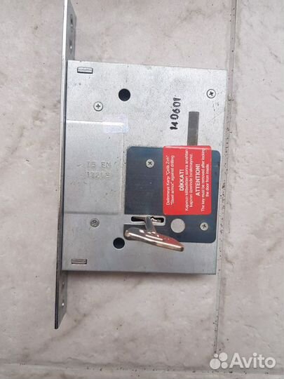 Дверной замок kale