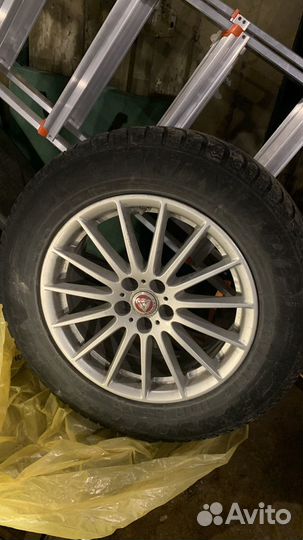 Колеса Jaguar f pace r18 зима