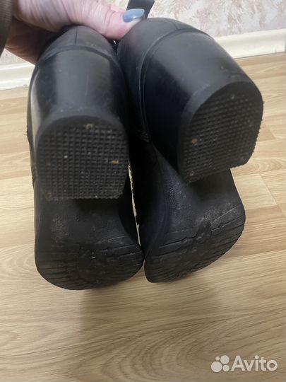 Ботинки Carnaby женские