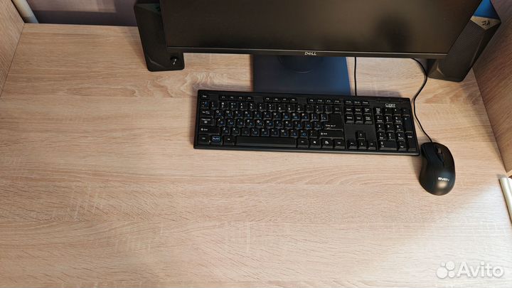 Стол со шкафом