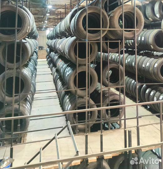 Viatti Brina Nordico V-522 195/60 R15 88N