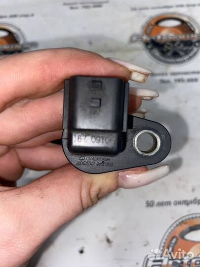 Датчик положения распредвала Nissan VR30