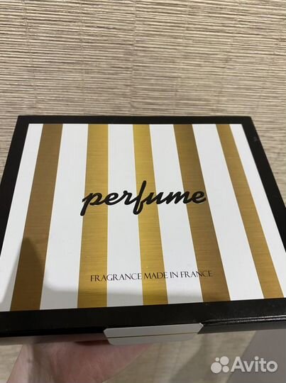 Подарочная коробка Атомайзеры для духов