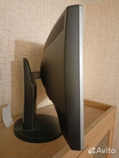 Монитор Samsung SyncMaster 2043bw