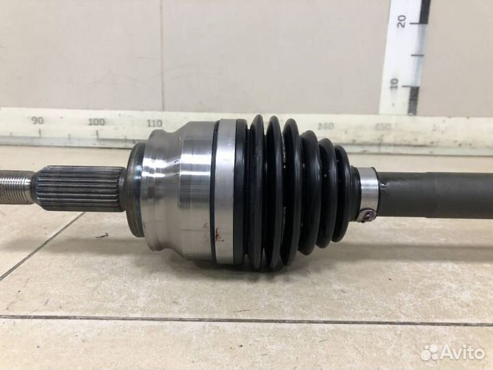 Привод правый передний Mitsubishi Outlander