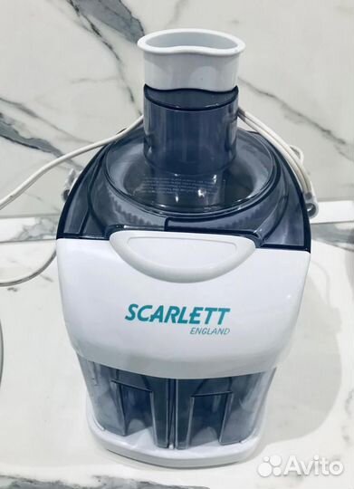 Соковыжималка Scarlett SC-016 England