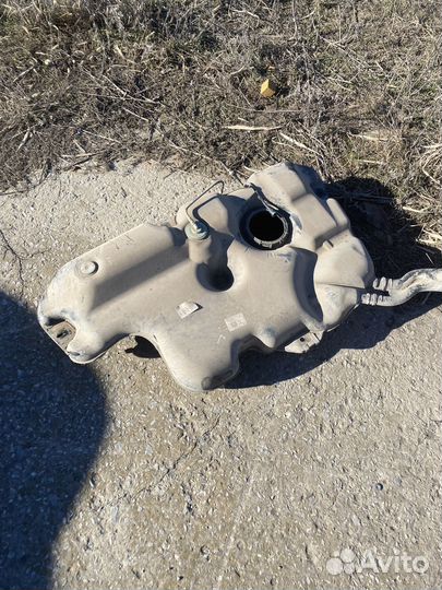 Бензобак Дастер 19г