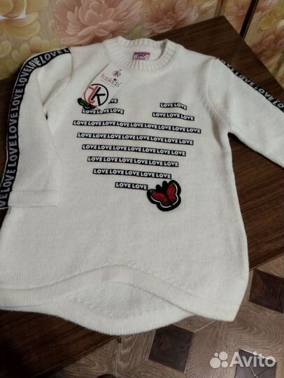 Кофта новая на девочку