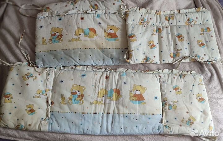 Бортики в кроватку