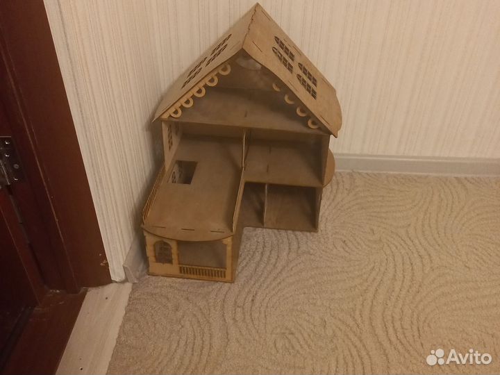 Домик кукольный