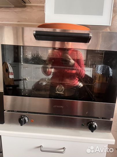 Печь конвекционная smeg
