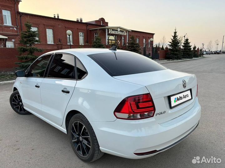 Volkswagen Polo 1.6 AT, 2018, 130 000 км