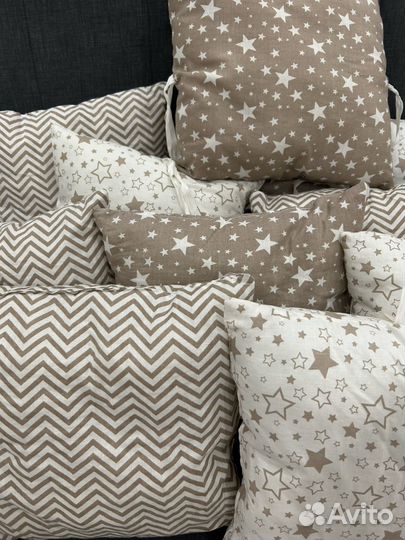 Подушки бортики 13 шт и одеяло комплект