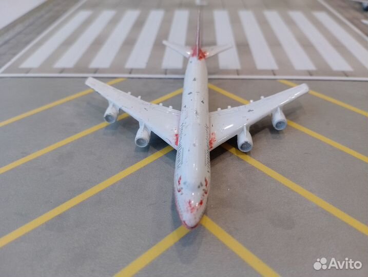 Самолёт Boeing 747 